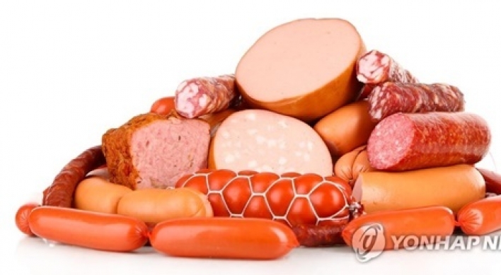 Discount chains suspend sales of sausages, ham made from European pork