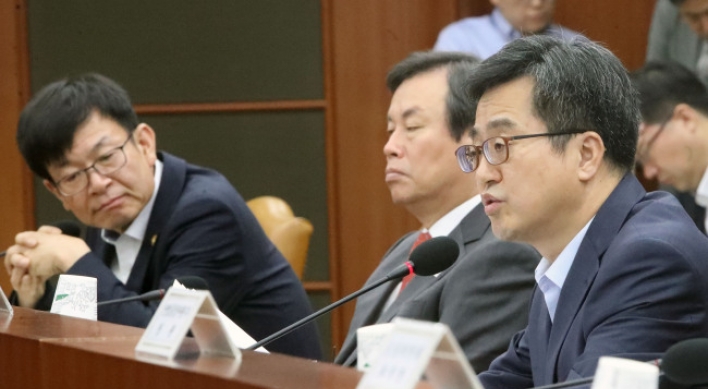 Korea reassures economy intact despite NK tension