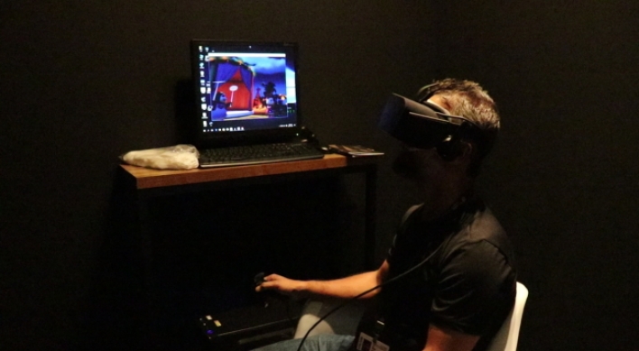 [Video] Viewer responses to virtual reality films at BIFF vary from ‘unbelievable’ to ‘blurry’