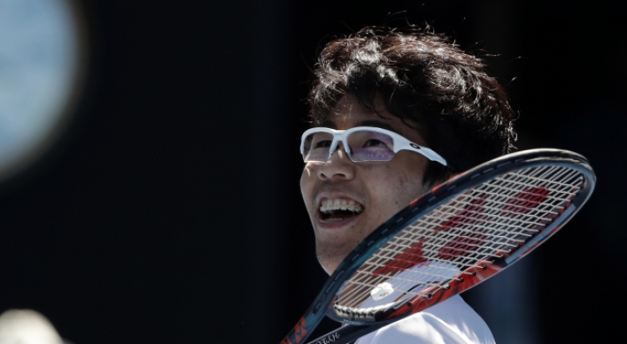 Chung's amazing run continues into Australian Open semis