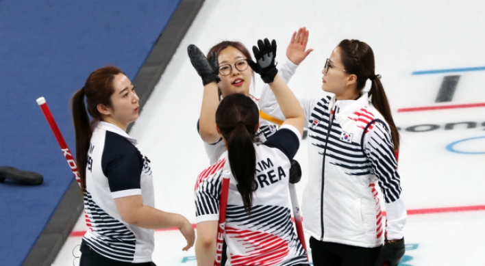 [PyeongChang 2018] 'Garlic girls' on track for first-ever semifinals in curling