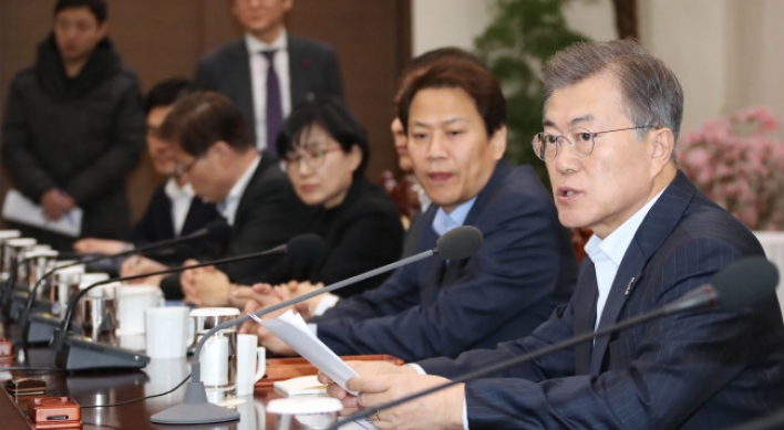 Moon calls for ‘confident’ response to US protectionism