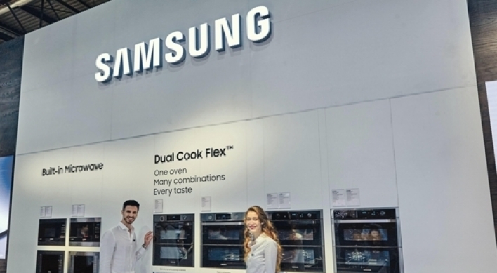 Samsung showcases built-in home appliances in Italy