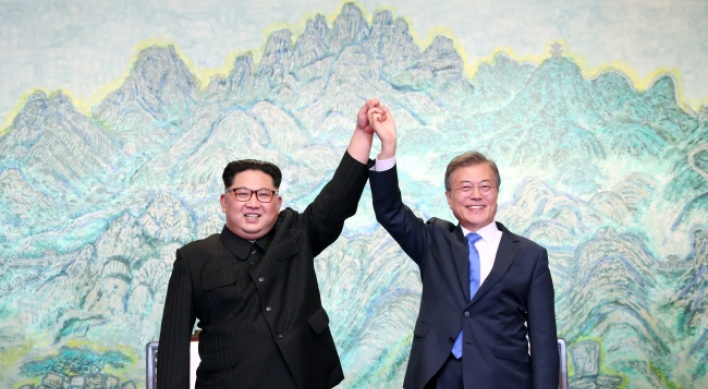 [2018 Inter-Korean summit] Koreas to declare end to Korean War