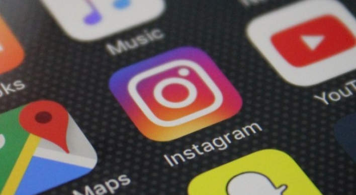 Instagram Stories outpaces Snapchat, attracting 400m users