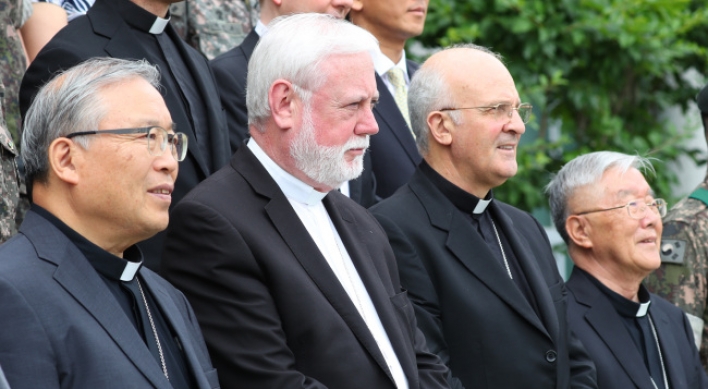 [Newsmaker] Vatican's envoy delivers pontiff's donation to support Yemeni refugees on Jeju