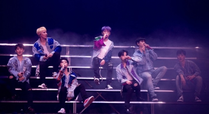 iKon kicks off world tour with Seoul concert