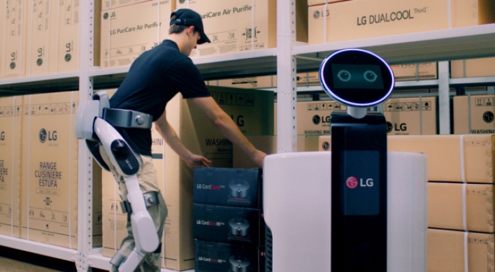 LG to unveil first wearable robot, CLOi SuitBot, at IFA