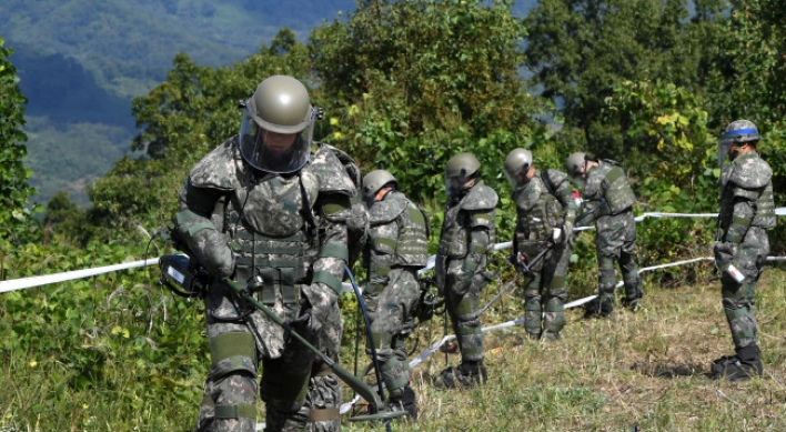 [From the scene] S. Korea’s ‘Hurt Locker’ mission: Removing landmines in DMZ
