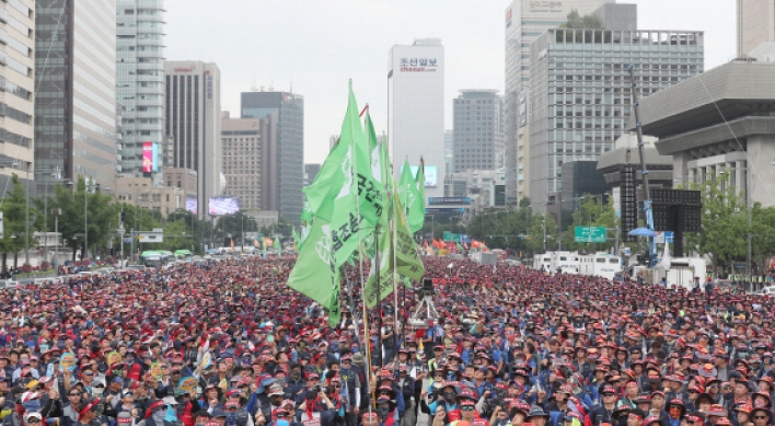 Traffic jam expected in Seoul on Saturday as tens of thousands gather to rally