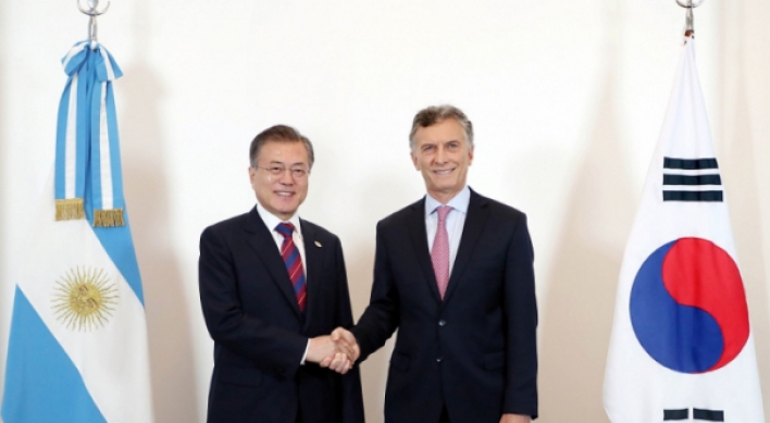 Leaders of Korea, Argentina agree to improve ties, support FTA negotiations