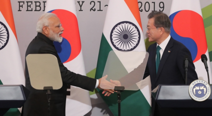 Korea, India agree to strengthen defense cooperation, economic ties