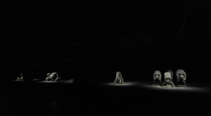 Kohei Nawa’s ‘Vessel’ sculptures shimmer in the dark