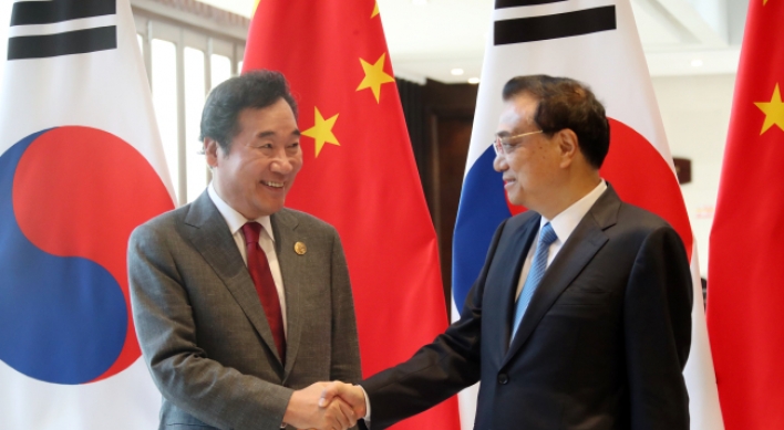 S. Korea, China discuss fine dust issue in prime ministerial talks