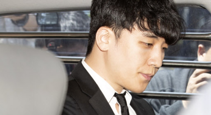 Seungri faces possible arrest for alleged embezzlement, prostitution