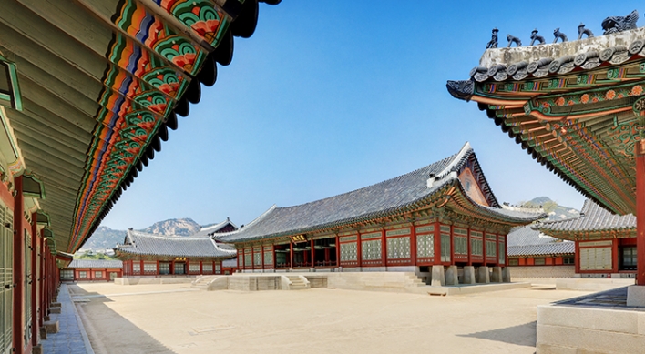 Royal palaces, other Joseon cultural sites to waive entry fees