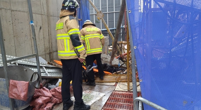 Five feared dead or injured in elevator crash at construction site