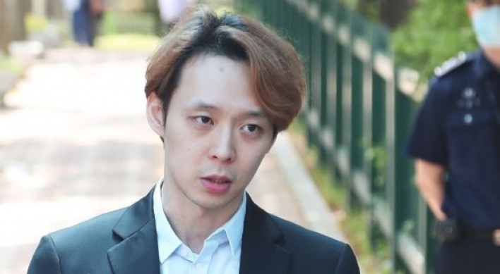 Singer-actor Park Yoo-chun ordered to pay compensation to alleged rape victim