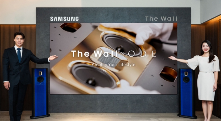 Samsung launches highest-end display lineup in Korea