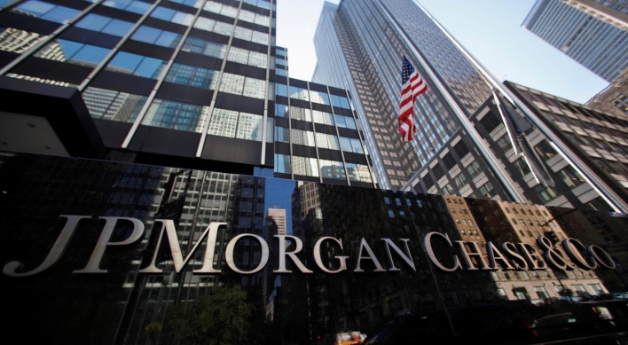 [Newsmaker] JP Morgan Chase, Societe General bagged W8b from controversial derivatives products: data
