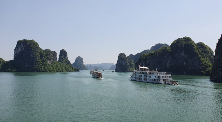 Glide in style through Halong Bay’s spectacular scenery
