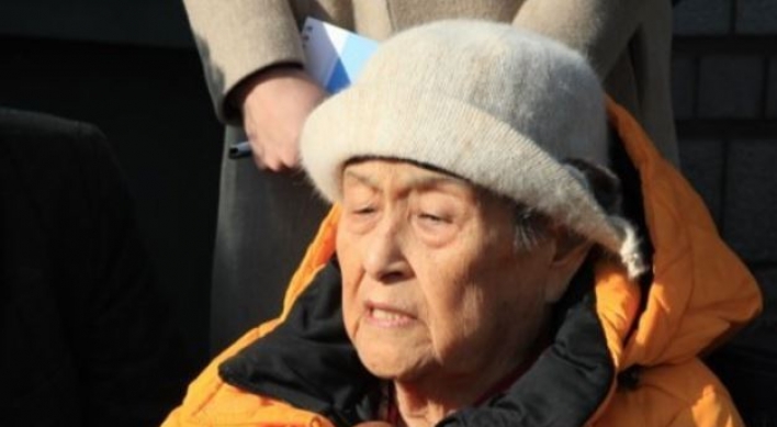 Forced labor victim dies without resolution to suit