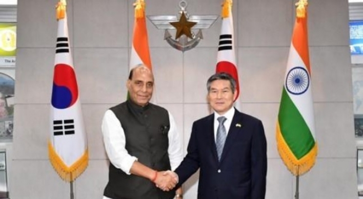 Defense chief to visit India for bilateral talks, defense expo