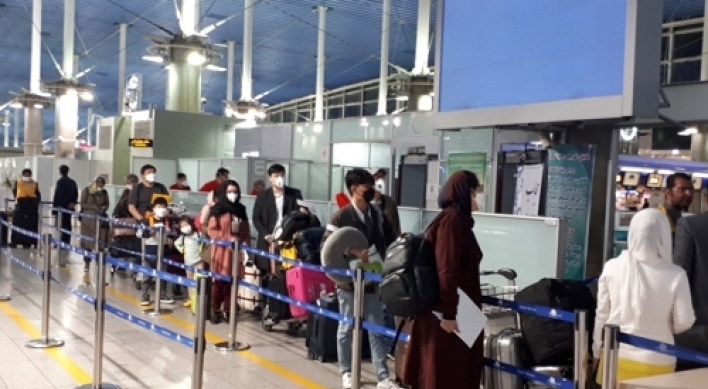 Asiana Airlines sends chartered flight to bring Koreans from Iran