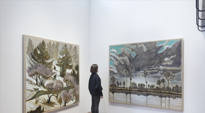 British artist with styles of van Gogh unveils kinetic paintings in Seoul