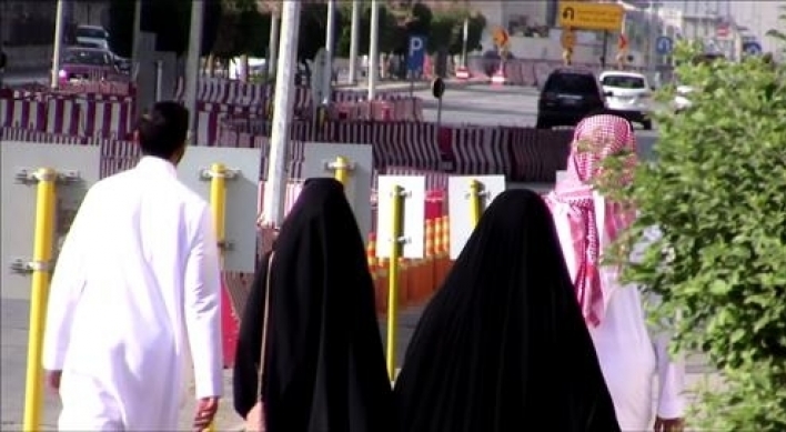 일부다처 무슬림, '코로나 봉쇄'에도 모든 아내에 공평해야