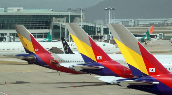 Asiana to reopen 13 int'l routes in June as virus woes ease