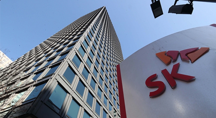 SK Group mulls W94.2b investment in Air Asia