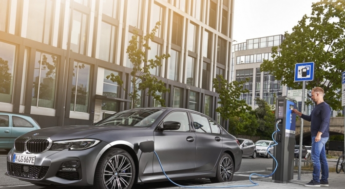 BMW launches 330e plug-in hybrid in Korea