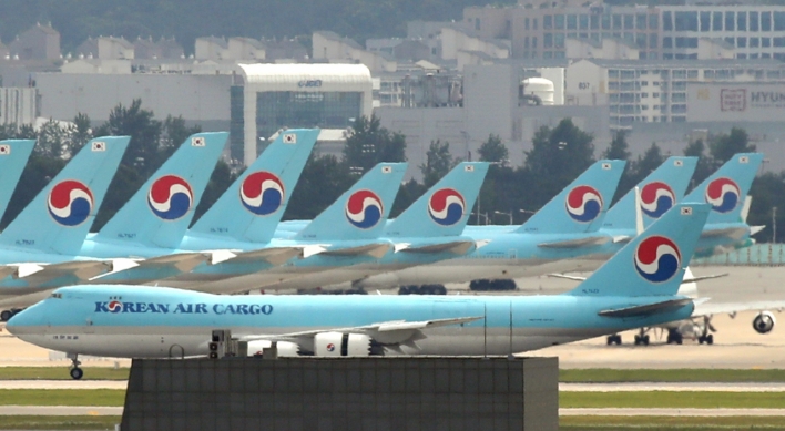 Korean Air's aircraft conversion plan approved