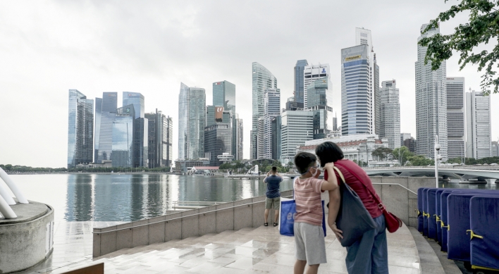 [Women in Finance 5] Singapore sees more women in senior management