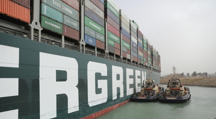 Korean shippers, shipbuilders sailing well amid Suez blockage