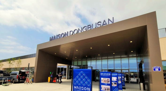 [Photo News] Lotte Maison Dong Busan opens in East Busan