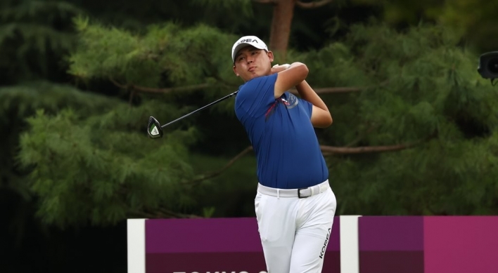 [Tokyo Olympics]  Kim Si-woo in middle of pack in men's golf