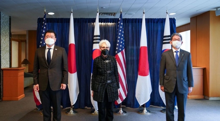 US, Japan reaffirm importance of trilateral cooperation with S. Korea: State Dept.