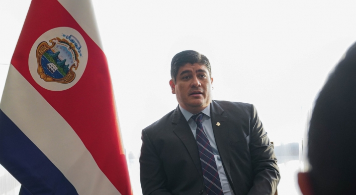 Korea, Costa Rica only grasping ‘tip of the iceberg’ of potential, Costa Rican president says
