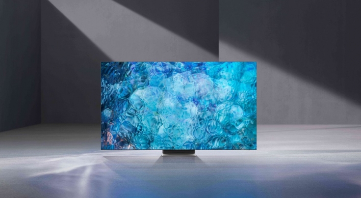 [Market Eye] Will Samsung’s anti-OLED campaign end with imminent panel deal?
