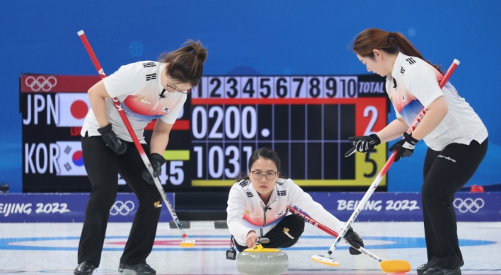 [BEIJING OLYMPICS] S. Korea beats Japan to keep hopes alive in women's curling