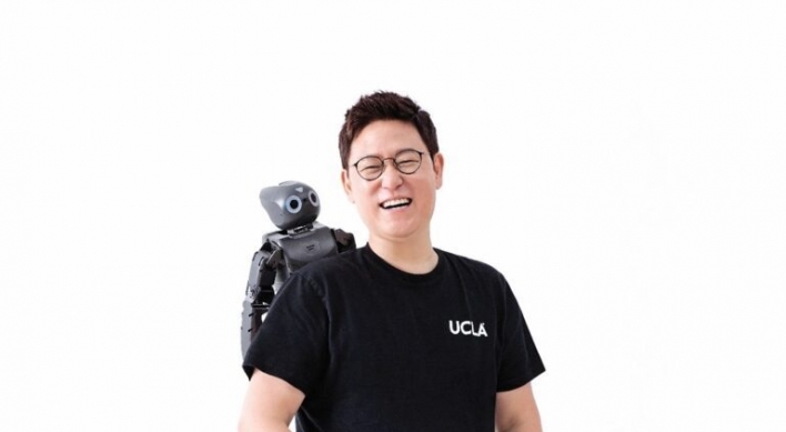 LG Electronics hires UCLA professor for logistic robots