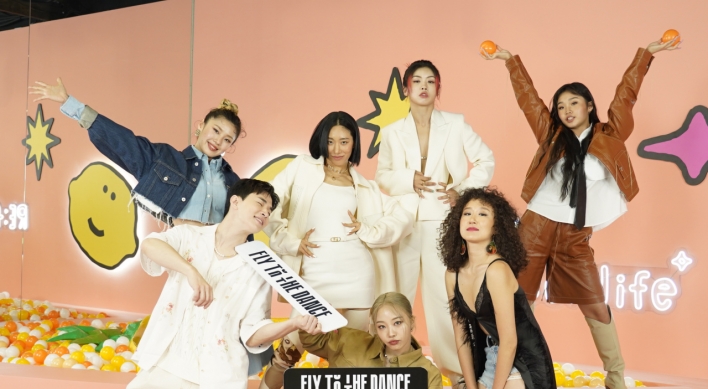 Top dancers go dance busking around US cities in ‘Fly to the Dance’