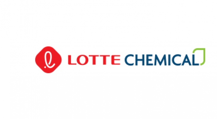 Lotte Chemical considering building electrolyte solvent factory with Sasol