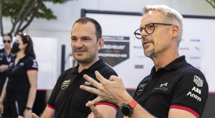Free battery choice needed for Formula E, says Porsche team