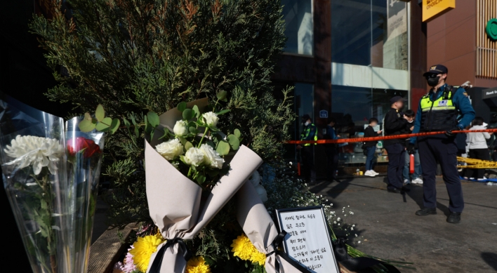Biz groups express condolences to Halloween victims, urge to rebuild safety system