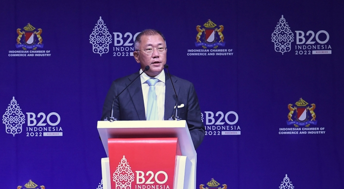Hyundai Motor chief urges bold action on climate change, energy poverty at B-20