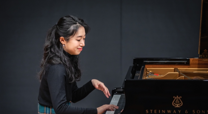 Pianist Kim Su Yeon to present painting-like music