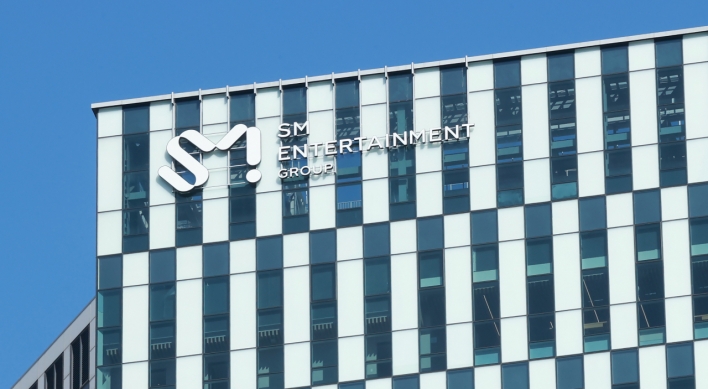 SM Entertainment to grant Kakao exclusive rights to distribute albums, music: sources